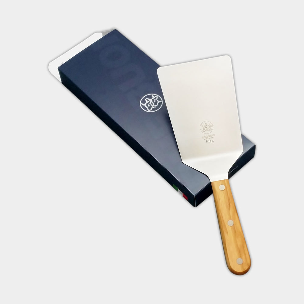 Cake Spatula - Olive Wood Handle | Due Buoi