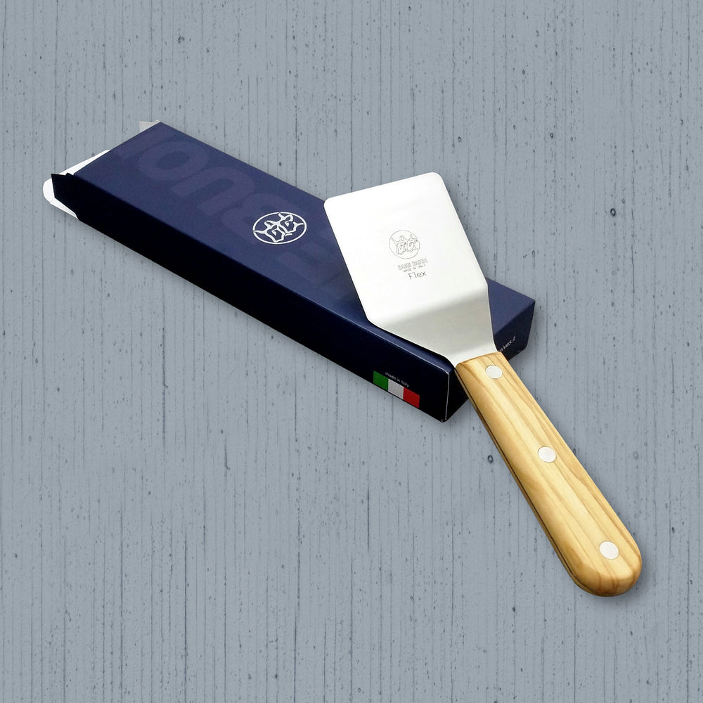 DUE BUOI | Flexible Small Square Offset Spatula - Olive Wood Hadle