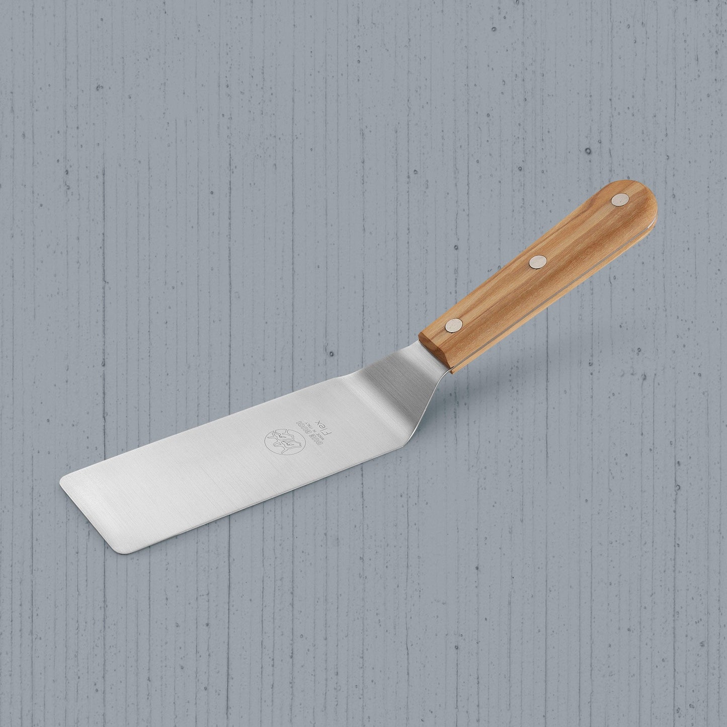 
                  
                    Flexible Narrow Offset Spatula - Olive Wood Handle | DUE BUOI
                  
                