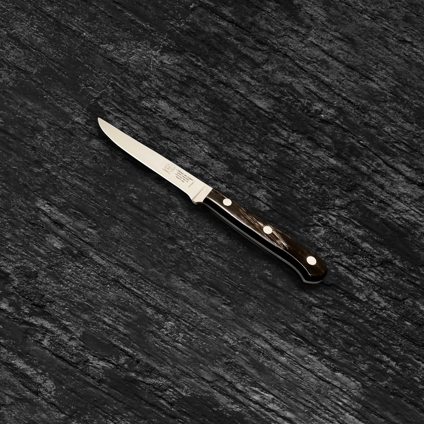 
                  
                    Steak Kitchen Knife - Blade 4.33" - N690 Stainless Steel - Hrc 58 - Buffalo Handle
                  
                