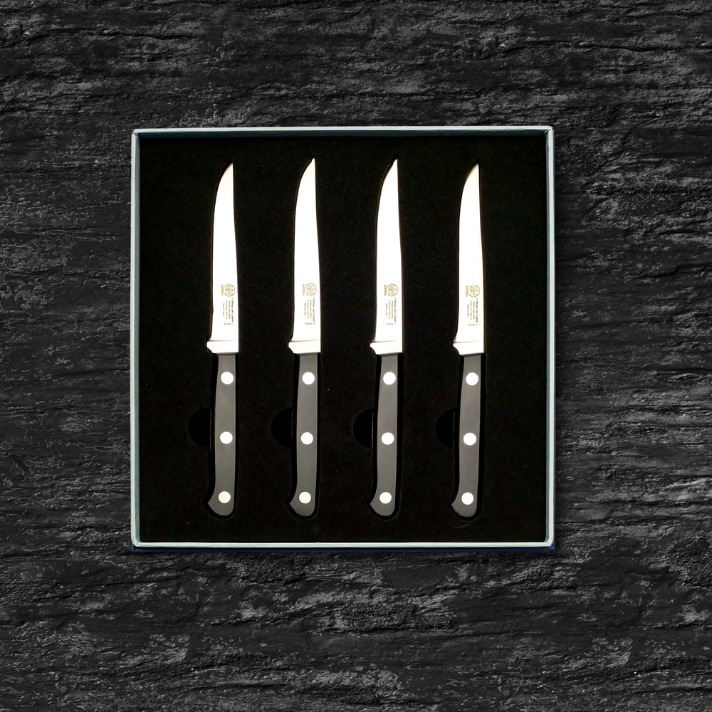 
                  
                    DUE BUOI | Set of Four Steak Knives - Plain Edge Blade 4.33” - Böhler n690 Stainless Steel - Hrc 60 - Black Technical Polymer Handle
                  
                